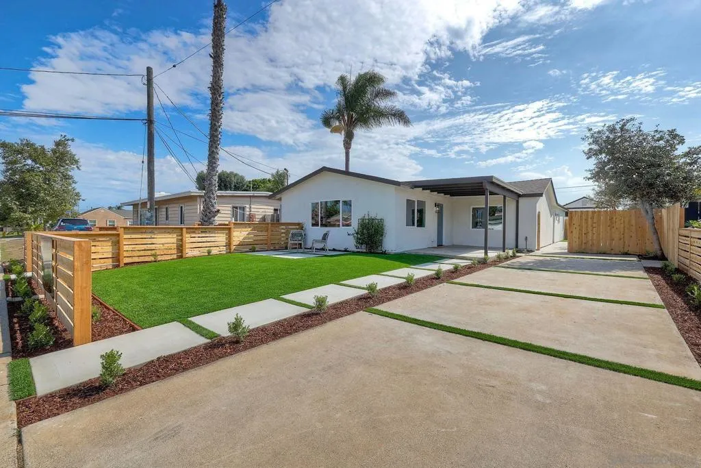 , Imperial Beach, California 91932 home-pic-1