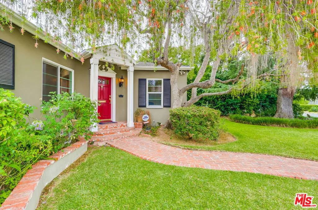 445 Alabama Street, San Gabriel, California 91775, 3 Bedrooms Bedrooms, ,4 BathroomsBathrooms,Residential,For Sale,Alabama,25570119