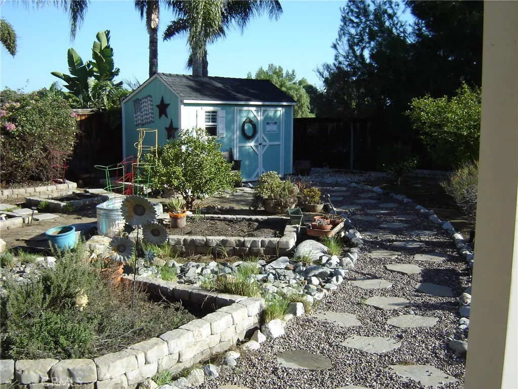 12018 Dewar Drive, Riverside, California 92505 home-pic-27