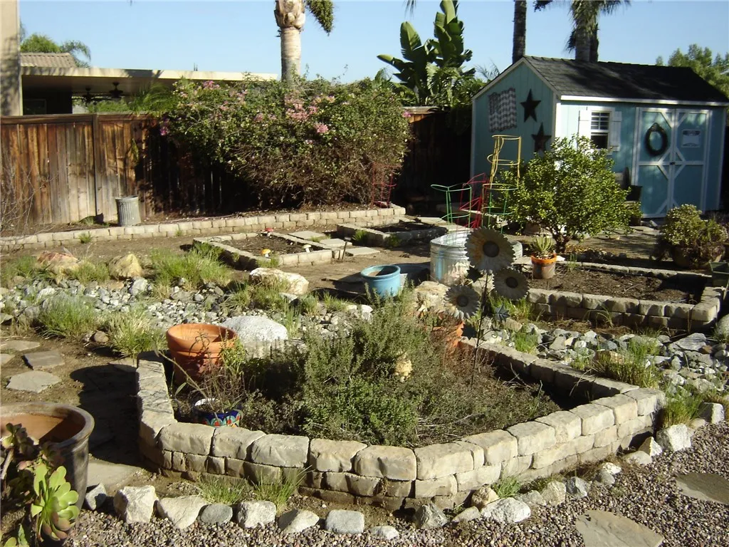 12018 Dewar Drive, Riverside, California 92505 home-pic-28