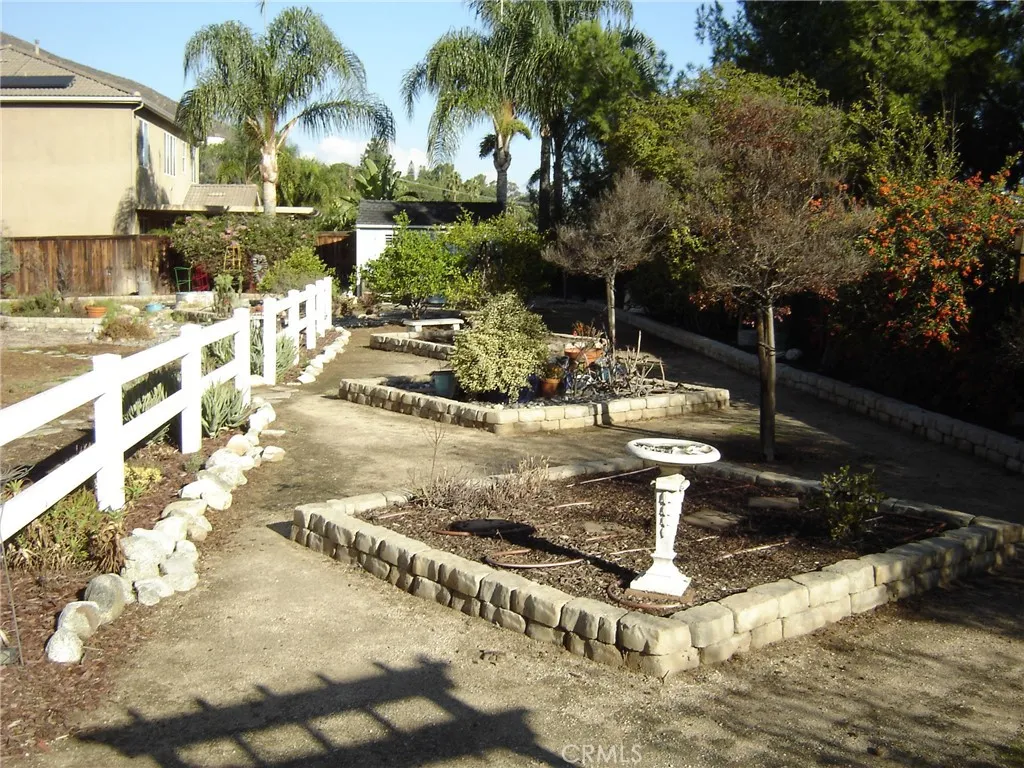 12018 Dewar Drive, Riverside, California 92505 home-pic-22