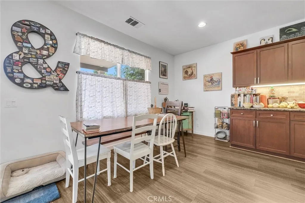 12018 Dewar Drive, Riverside, California 92505 home-pic-6
