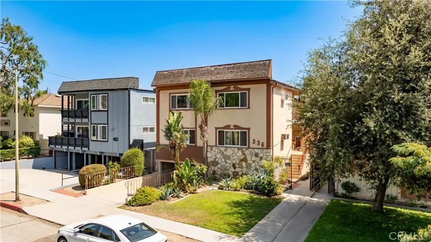 336 E Dryden Street, Glendale, California 91207