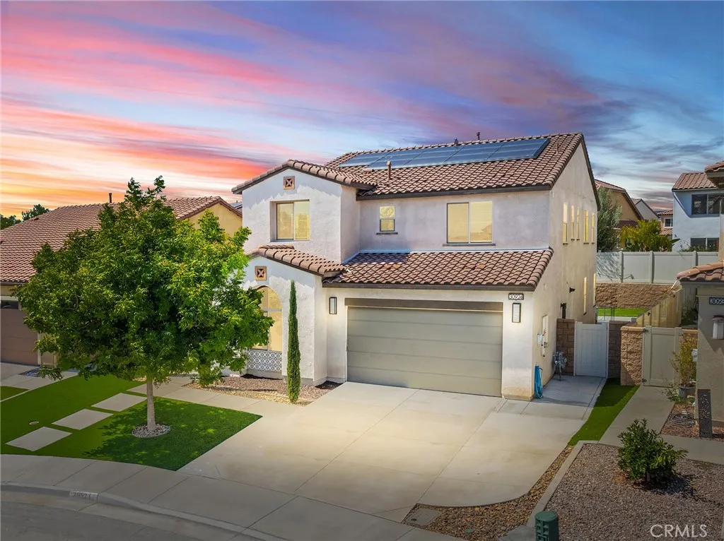 30924 Falling Star Place, Murrieta, California 92563, 4 Bedrooms Bedrooms, ,3 BathroomsBathrooms,Residential,For Sale,Falling Star,SW25165451