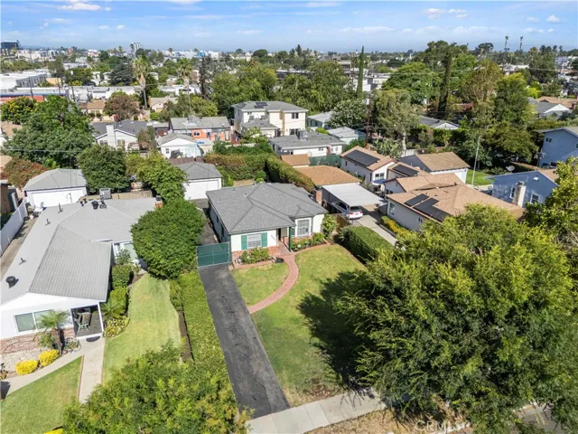 5425 Strohm Ave, North Hollywood, California 91601
