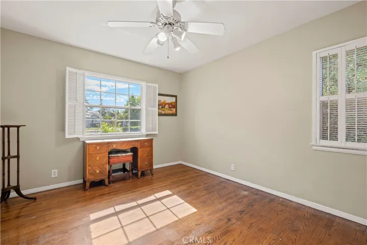 5425 Strohm Ave, North Hollywood, California 91601