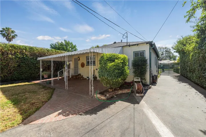 5425 Strohm Ave, North Hollywood, California 91601