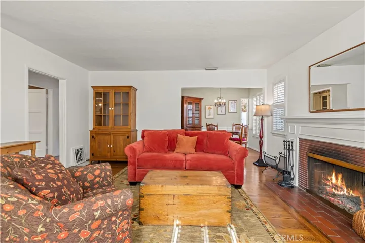5425 Strohm Ave, North Hollywood, California 91601