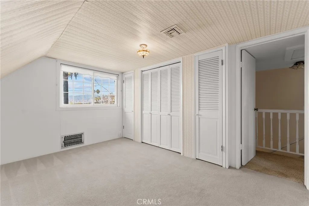 527 W Palm Avenue, Redlands, California 92373 home-pic-14