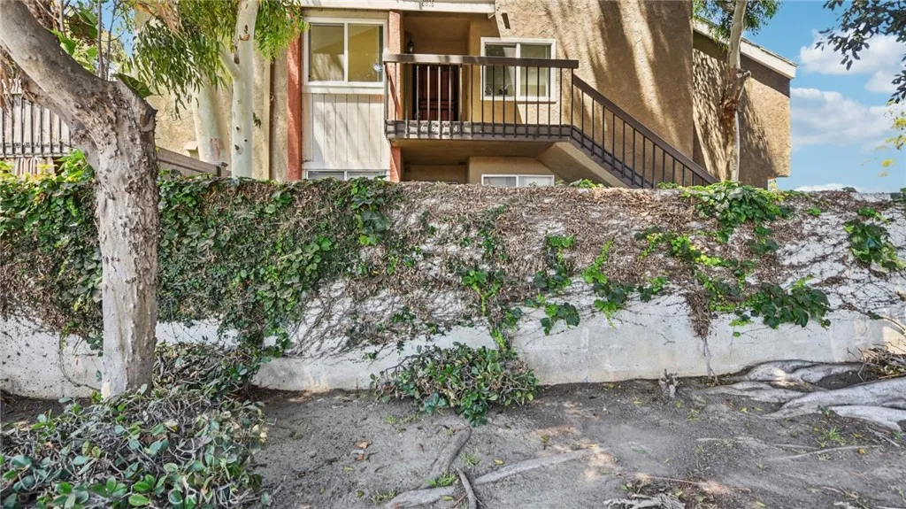 6816 Alondra Boulevard 43, Paramount, California 90723, 2 Bedrooms Bedrooms, ,1 BathroomBathrooms,Residential Lease,For Rent,Alondra,PW25169494