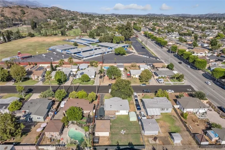 1371 S Bender Avenue, Glendora, California 91740