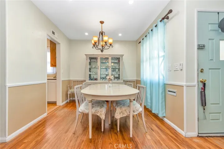 1371 S Bender Avenue, Glendora, California 91740