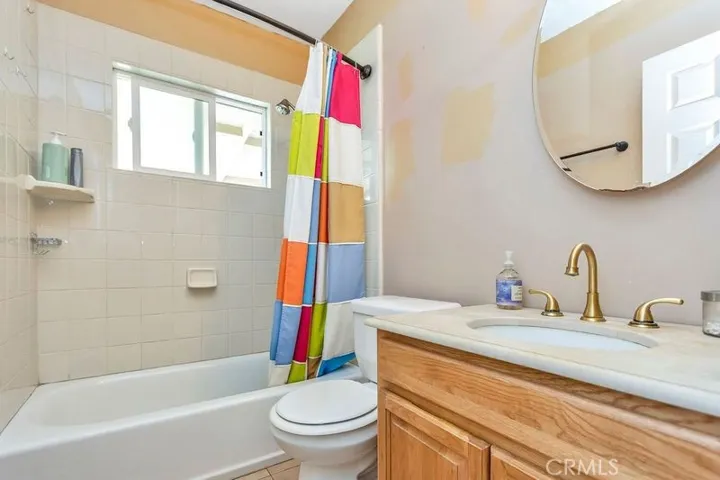 1371 S Bender Avenue, Glendora, California 91740