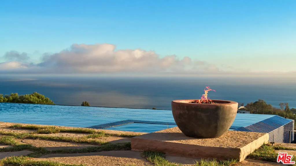 6093 Murphy Way, Malibu, California 90265 home-pic-24