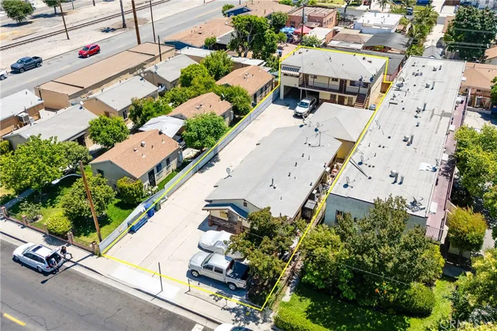 6210 Heliotrope Avenue, Bell, California 90201