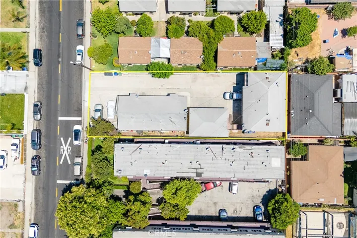 6210 Heliotrope Avenue, Bell, California 90201