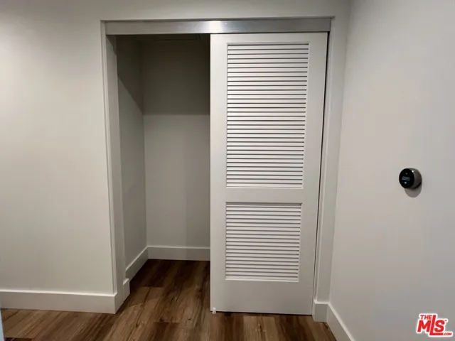 5801 Camerford Avenue 204, Los Angeles, California 90038
