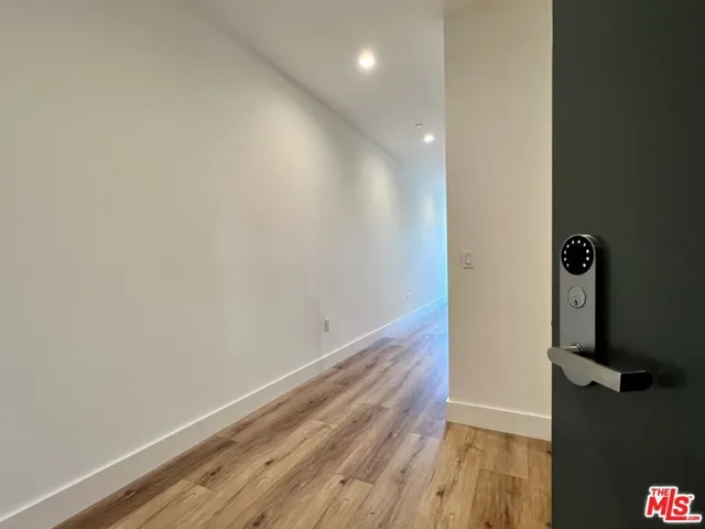 5801 Camerford Avenue 204, Los Angeles, California 90038