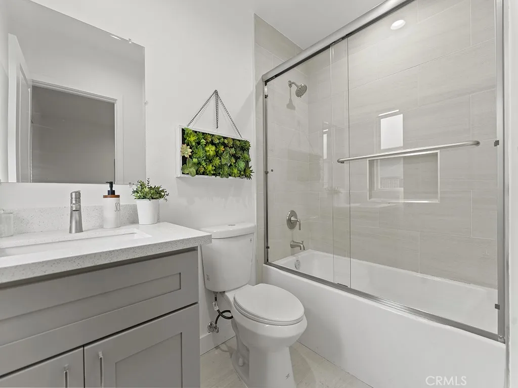 11081 Iris Drive, Garden Grove, California 92840 home-pic-12