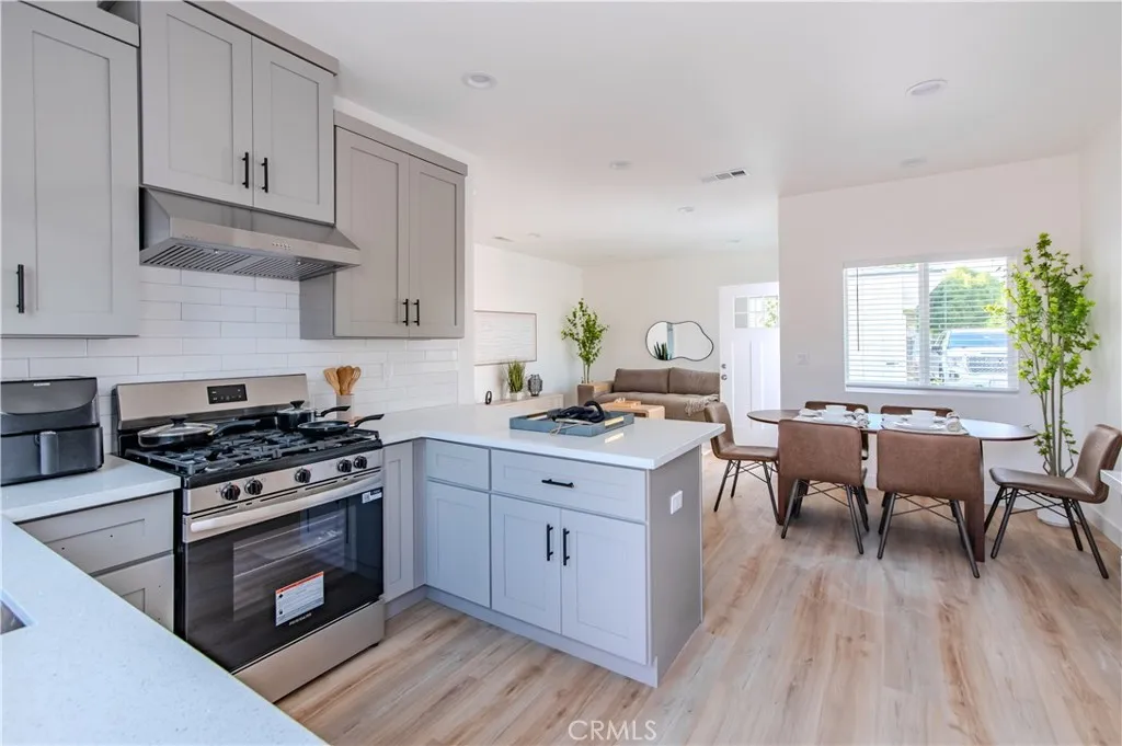 11081 Iris Drive, Garden Grove, California 92840 home-pic-18