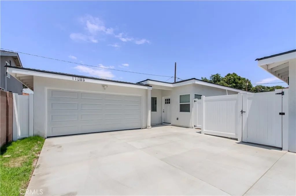 11081 Iris Drive, Garden Grove, California 92840 home-pic-36
