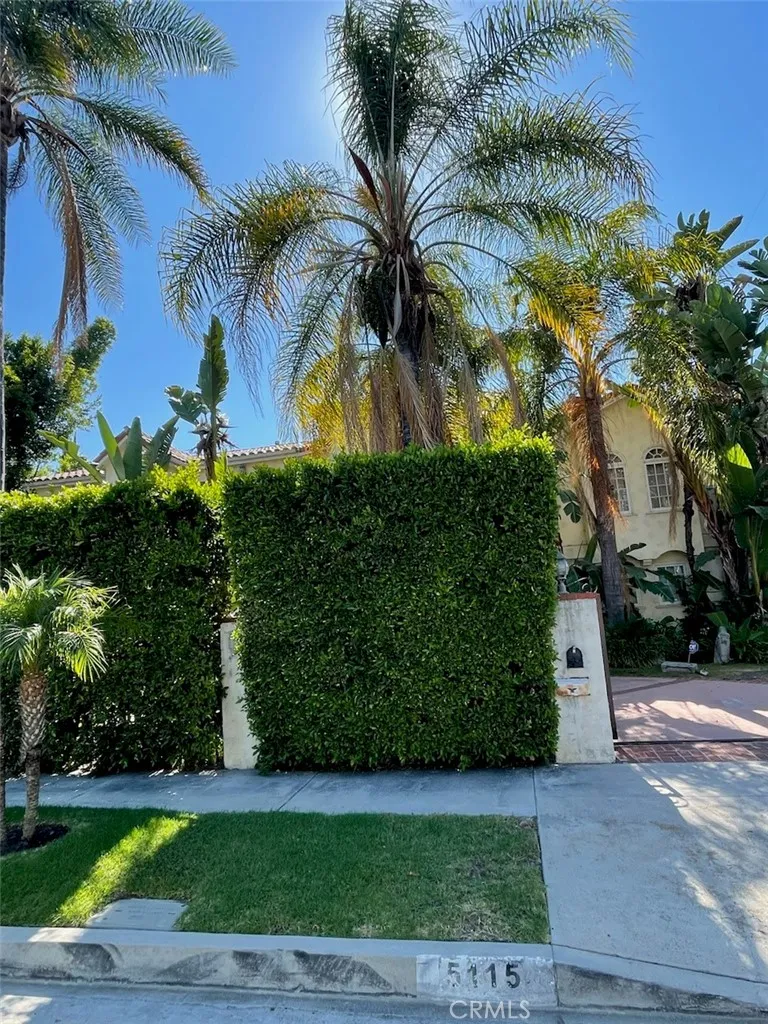 5115 Collett Avenue, Encino, California 91436 home-pic-0
