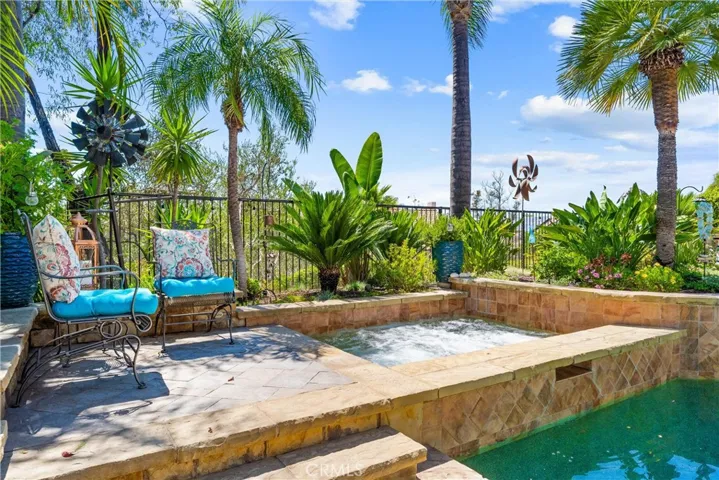 21351 Birdhollow Drive, Rancho Santa Margarita, California 92679