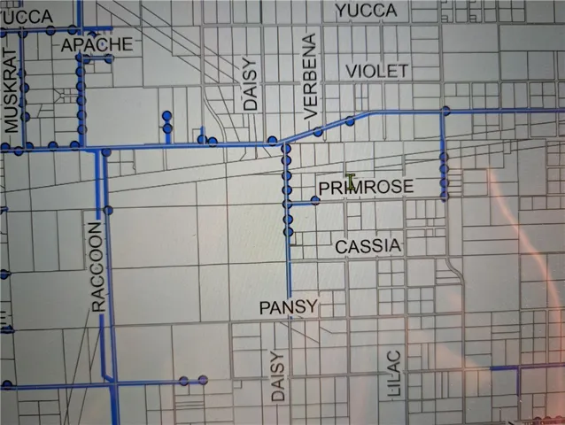 water map shows water on Primrose east of Daisy approx. 1,000 feet southwest of subject property