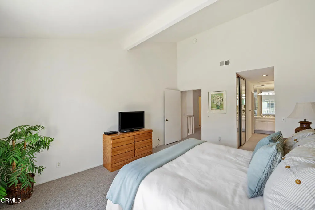 3310 Sunset Lane, Oxnard, California 93035 home-pic-19