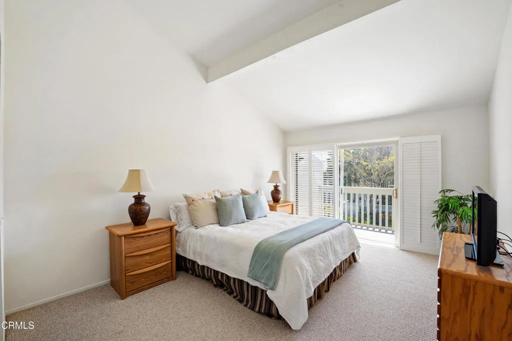 3310 Sunset Lane, Oxnard, California 93035 home-pic-16