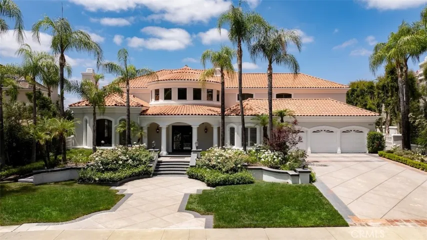 5633 New Castle Ln, Calabasas, California 91302, 6 Bedrooms Bedrooms, ,6 BathroomsBathrooms,Residential,For Sale,Newcastle Ln,SR25169488