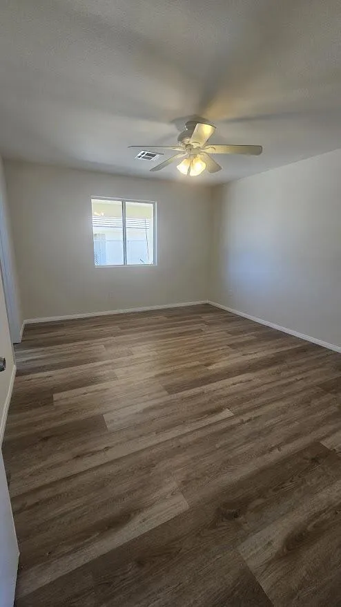 1288 Black Sea Avenue, Thermal, California 92274 home-pic-6
