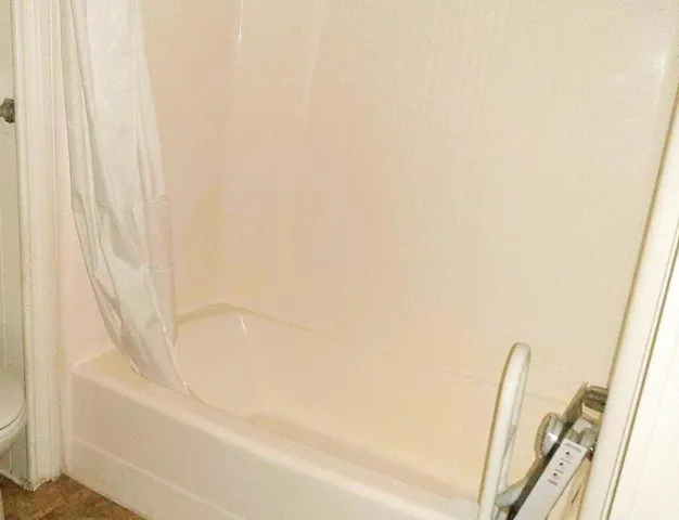 Hallway Bath with Tub Shower Combo