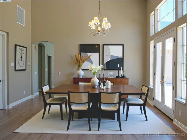 Dining Room - Virtual Staging