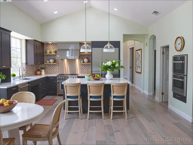 Kitchen - Virtual Staging