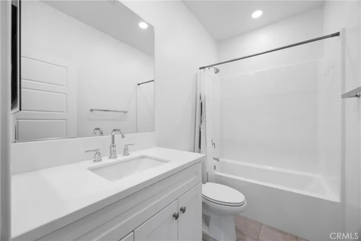 275 Carmona, Lake Forest, California 92630