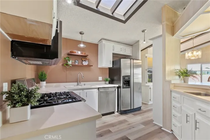 1013 Kerry Drive 57, San Luis Obispo, California 93405