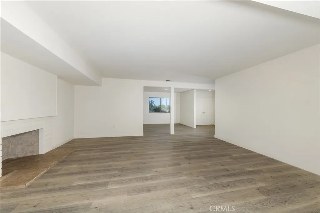 558 W Philadelphia St, Ontario, California 91762 home-pic-22