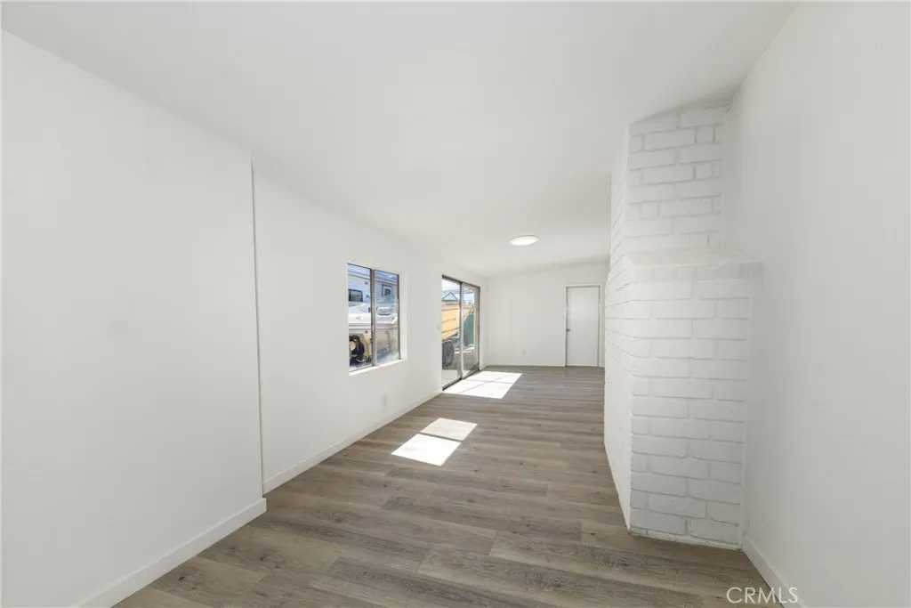 558 W Philadelphia St, Ontario, California 91762 home-pic-26