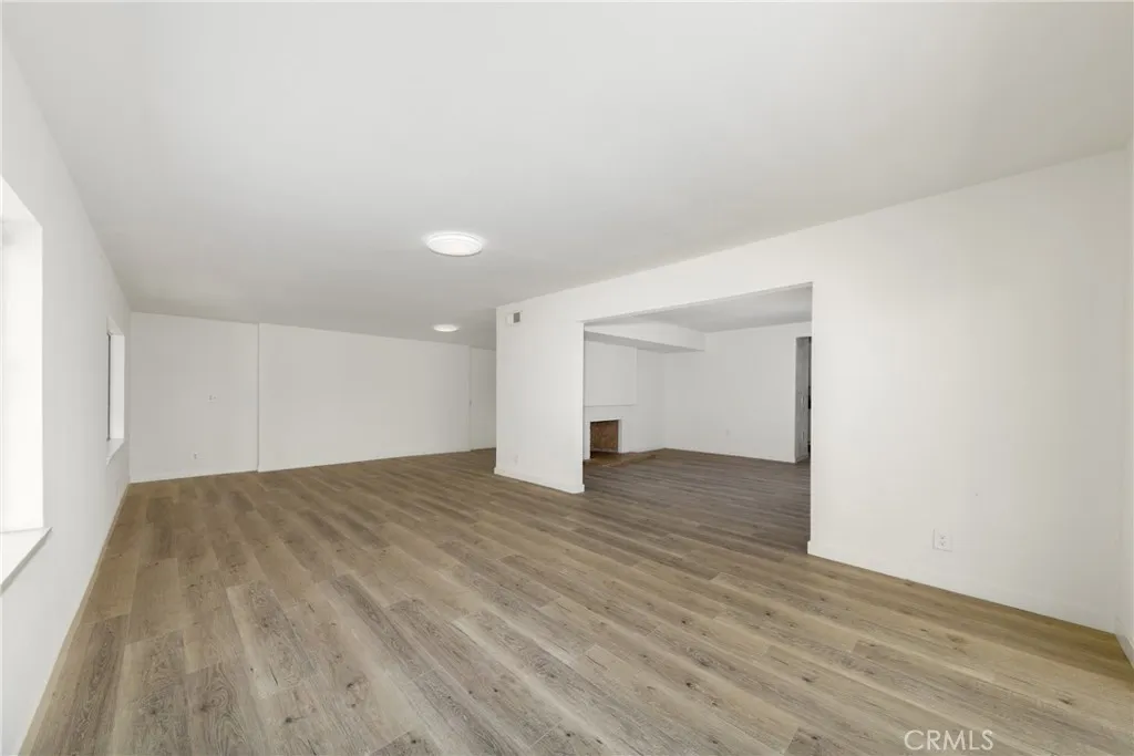 558 W Philadelphia St, Ontario, California 91762 home-pic-25