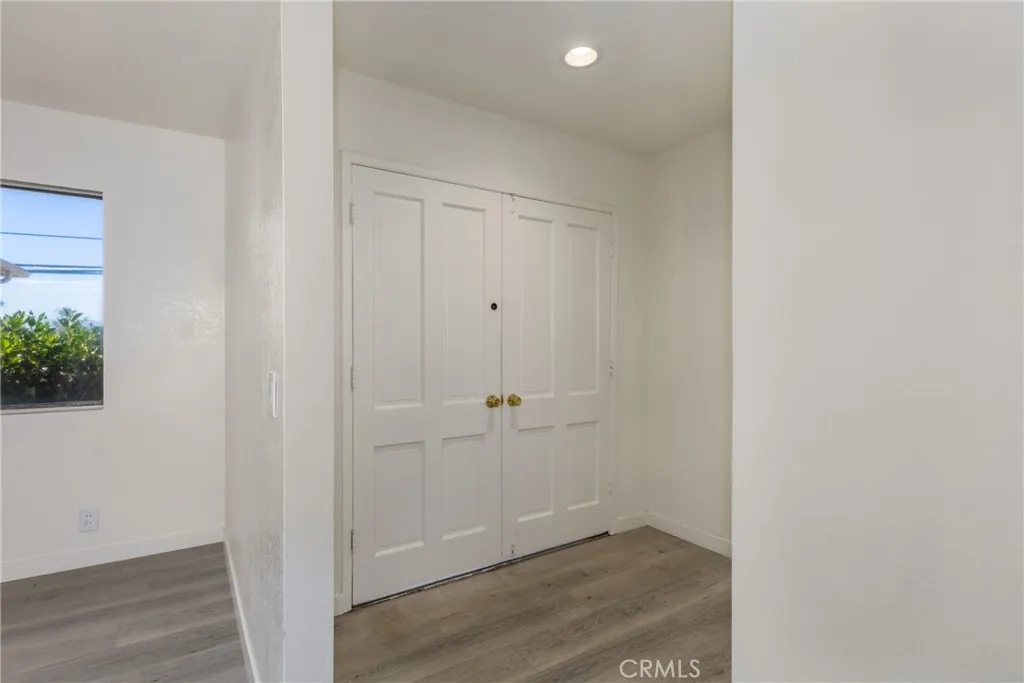 558 W Philadelphia St, Ontario, California 91762 home-pic-28