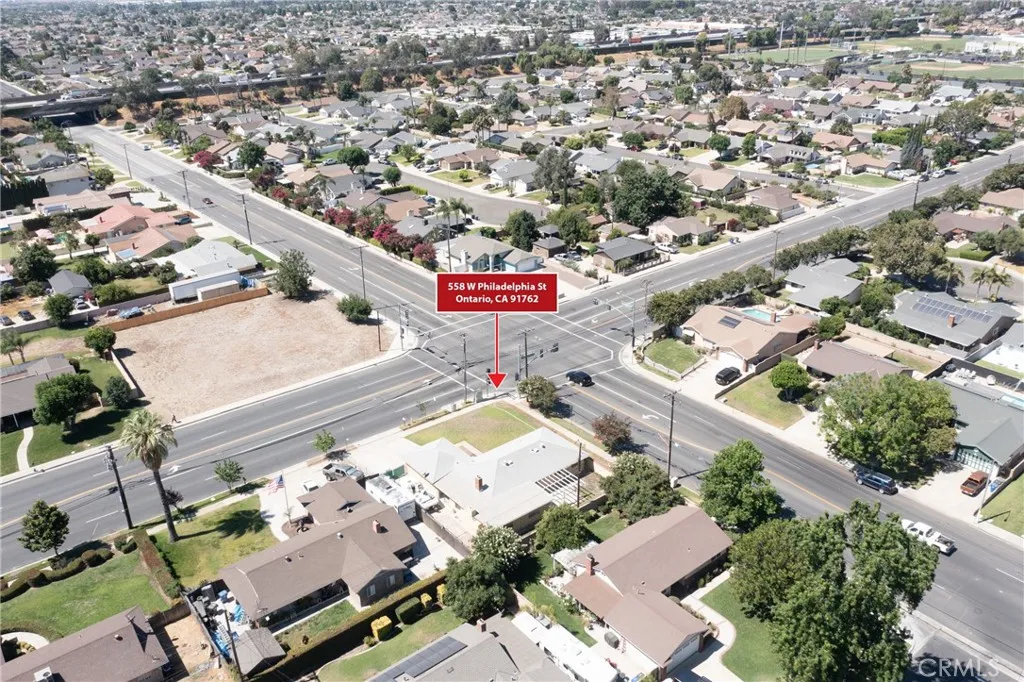 558 W Philadelphia St, Ontario, California 91762 home-pic-47