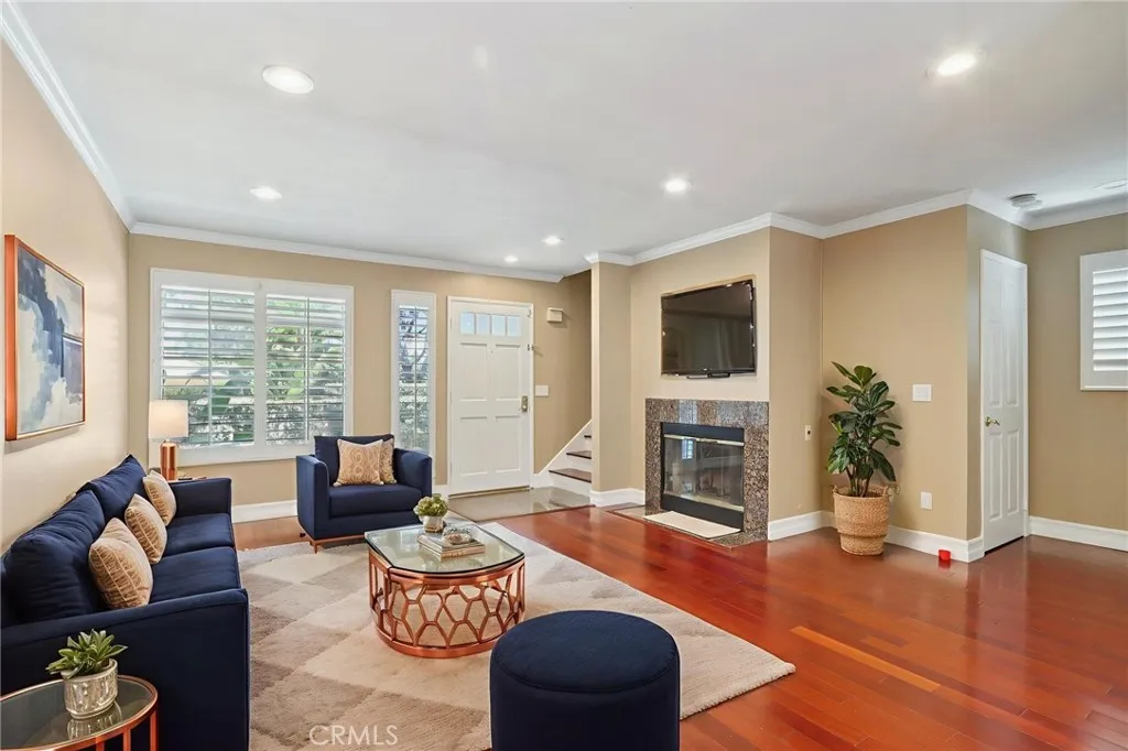 8314 Somerset Ranch Road D, Paramount, California 90723, 2 Bedrooms Bedrooms, ,3 BathroomsBathrooms,Residential,For Sale,Somerset Ranch,PF25167819
