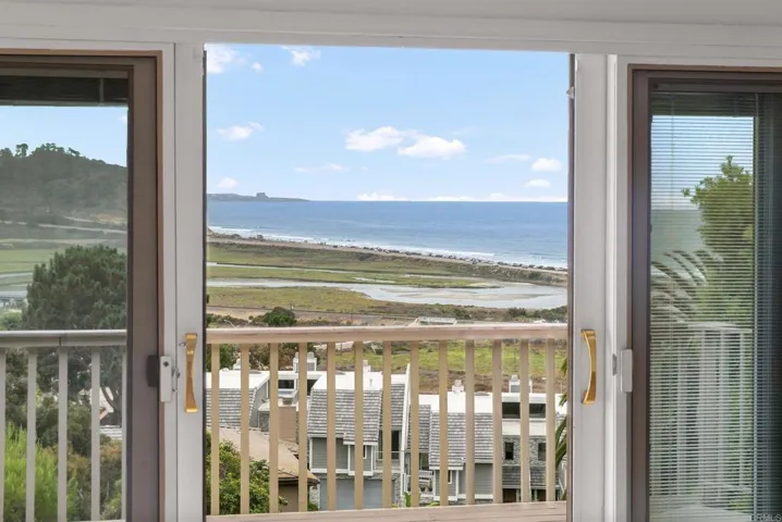 13208 Caminito Mar Villa, Del Mar, California 92014