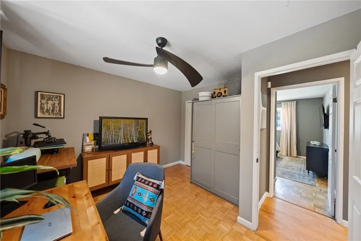 4833 Chateau Drive, San Diego, California 92117