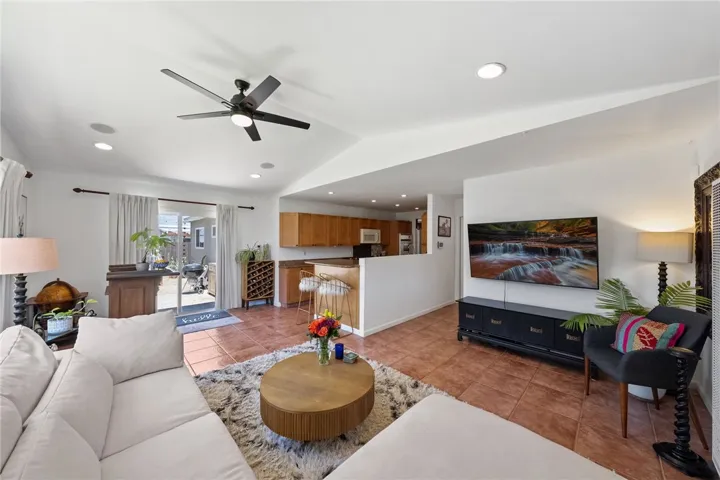 4833 Chateau Drive, San Diego, California 92117