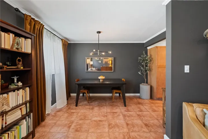 4833 Chateau Drive, San Diego, California 92117