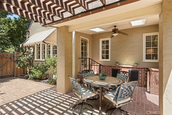 1197 Woodland Avenue, Chico, California 95928