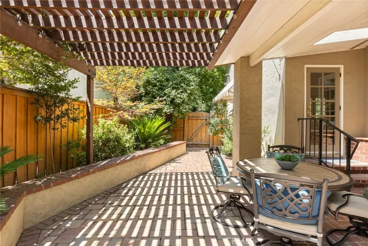 1197 Woodland Avenue, Chico, California 95928
