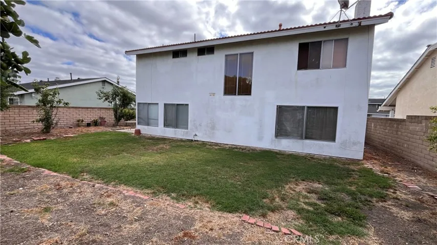 20131 Swansea Lane, Huntington Beach, California 92646